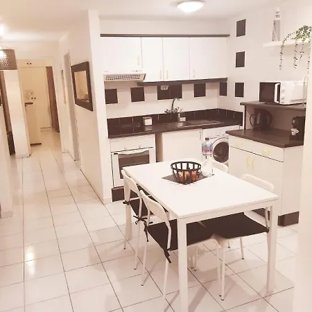 Beautiful In Vila Rosa Апартаменти